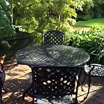 Grove House Bed & Breakfast 4*