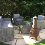 Grove House Bed & Breakfast Bed & Breakfast