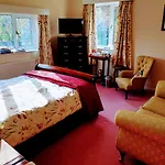 Grove House