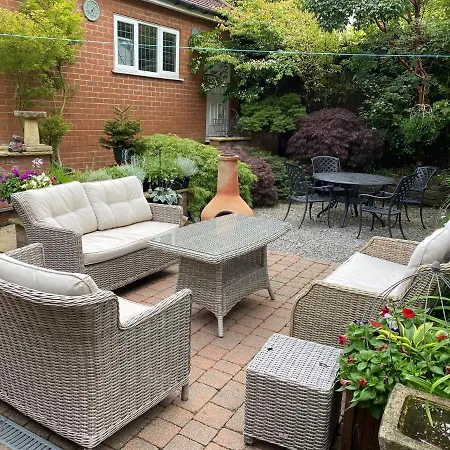 Couette-café Grove House Bed & Breakfast