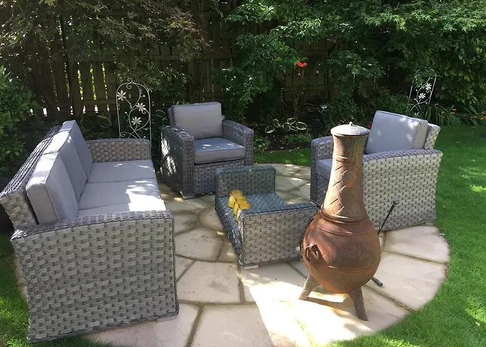 Grove House Bed and Breakfast